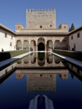 Court of the Myrtles (Patio de los Arrayanes, Mirtos) to the north, Comares Tower at the back