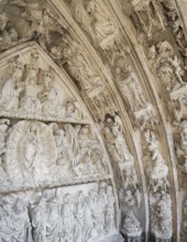 Main portal, tympanum and figures, St., Saint, Saint