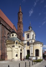 East parts from south-west, Mater Dolorosa Chapel on the right, built in 1725-27 by Christoph