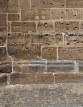 Grooves and bowls on the south-west side of the nave, St., Sankt, Saint