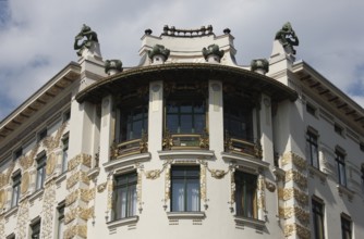 Vienna, Linke Wienzeile No. 38, residential building by Otto Wagner 1898-1899