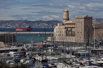 View from the south, view from the south-east, Tour Carre tower on the right, Tour Fanal on the