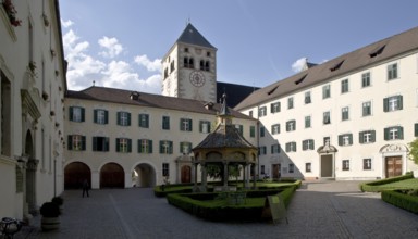 Italy S-Tyrol Neustift b Brixen Hof m Wunderbrunnen. The Neustift monastery is a monastery of the