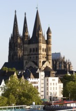 View from the Severinsbrücke bridge, behind it the cathedral, St., Sankt, Saint