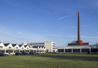 Krefeld, Vereingte Seidenweber AG Verseidag, boiler house built by Erich Holthoff in the style of