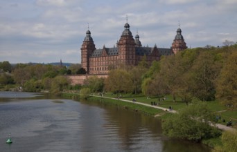 Aschaffenburg, Johannisburg Castle, built 1605-14 by Georg Riedinger