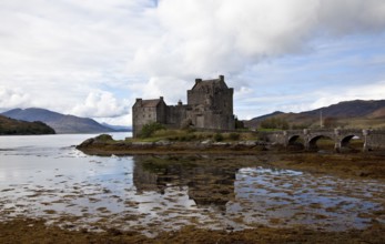 Started by the MacKenzies in the 14th century, renovated from 1912 Exterior view