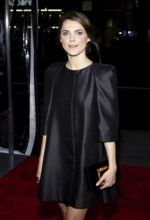 Keri Russell at the Los Angeles premiere of 'Extraordinary Measures' held at the Grauman's Chinese