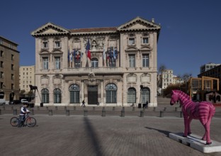 Main façade facing the Vieux-Port, Old Harbour