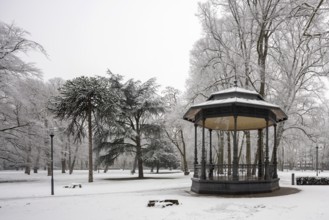 Restored by the Krefeld Monument Foundation and Klaus Reymann