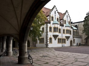 Inner courtyard, replica of the former valley office, now a museum