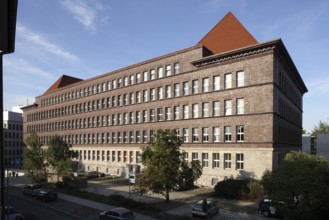 Duisburg, Haus Ruhrort, so-called thousand-window house 1925