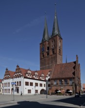 View from south-west, corps wing left 15th century, Renaissance remodelling late 16th century,