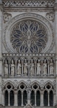 Start of construction 1220, west façade, section with rose window and royal gallery, St., Sankt,