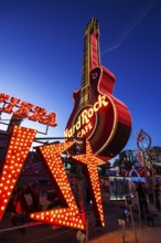 The Hard Rock Cafe neon guitar was modelled on Pete Townsend's Gibson Les Paul guitar from The Who,