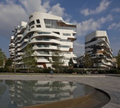 Zaha Hadid 2009-2013, seen from Piazza Elsa Morante