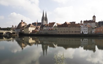 Niedermünster, Bridge Gate, Cathedral, Town Hall Tower, St., Saint, Saint