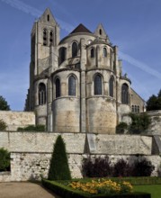 Saint-Leu-d'Esserent, Abbatiale St-Nicolas, view from south-east, St., Sankt, Saint