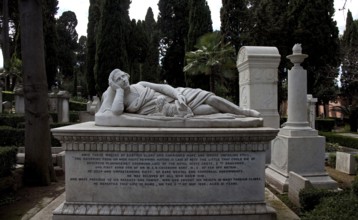 Tomb of D. P. Cockburn, Scottish soldier 1829-1850