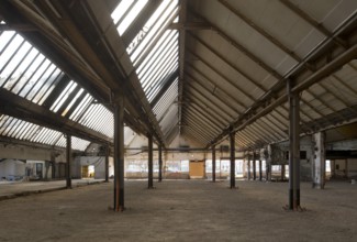 Shed hall of the dye works, built in 1931/1935 by Mies van der Rohe