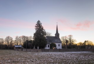 Erftstadt-Heddinghoven, Chapel of St Servatius