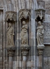 Mühlhausen, Bridal Gate of St Mary's Church. Bride's Gate on the north transept gable right vault