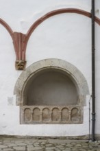 Cloister, wall niche tomb, so-called open tomb, St., Sankt, Saint