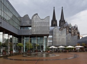 Cologne, Museum Ludwig and Wallraf-Richartz-Museum, Busmann-Haberer.Bau, 1986-2001, St., Sankt,