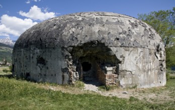 Italy S-Tyrol Laatsch Bunker on the road to Malles/Mals