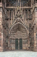 Strasbourg Cathedral, Cath?drale Notre-Dame de Strasbourg, west façade, centre portal