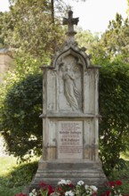 Tomb of Moritz Michael Daffinger, miniature painter 1790-1849 and his woman Mathilde 1826-1841