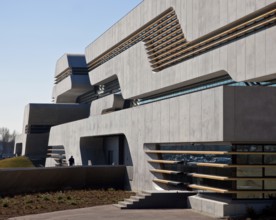 Montpellier, multi-purpose building PIERRESVIVES, built 2006-2012 by Zaha Hadid, Vestibühl,