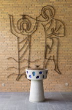 Built in 1963/64 by Josef Bieling, side aisle with baptismal font, St., Sankt, Saint