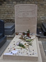 Grave of Jean Paul Sartre and Simone de Beauvoir