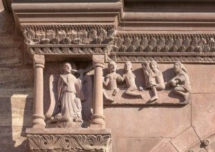 Basel, Cathedral (Basel Minster), north transept, Galluspforte, angels with the resurrected rising