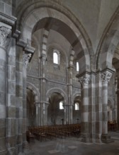 Vezelay, Basilica of Ste-Marie-Madeleine. Interior. Transverse view from the south aisle to the