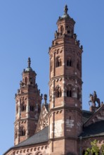 Mainz, St Martin's Cathedral, view of the two stair towers from the south-west, equestrian statue