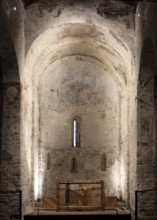 Taüll, Sant Climent, view into the choir apse. Condition after removal of the frescoes