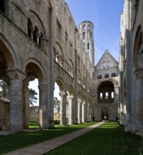 Begun in 1040, destroyed from 1562, nave facing south-west with tower extension and south-west