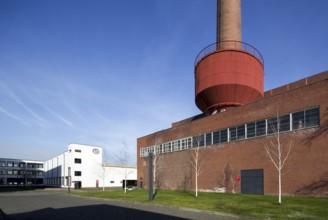 Krefeld, Vereingte Seidenweber AG Verseidag, boiler house built by Erich Holthoff in the style of