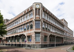 Voormalig kantoor van de Nederlanden van 1845, built in 1927 by Hendrik Petrus Berlage