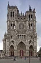 Start of construction 1220, west façade, St., Sankt, Saint