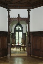 Spindlhof Palace, Gothic hall, view of the bay window. Neo-Gothic furnished hall