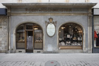 Vienna, Kohlmarkt 11, goldsmith's shop Rozet & Fischmeister