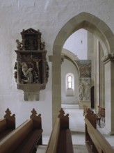 Schweinfurt, St. Johannis, on the left the tomb of Wolff von Steinau around 1585, on the right the