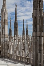 Roof terrace, part of the southern parapet made of wimpergen with cross flowers and pinnacles of