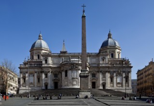 Seen from the Piazza dell'Esquilino with obelisk from the north-west, architect Giuliano da