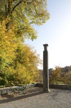 Klauser Straße, Maria im Schnee chapel, obelisk from the French occupation period