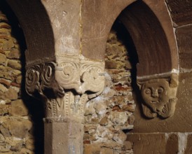 Palmette capital and face in the third tower storey, St., Sankt, Saint