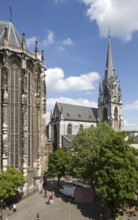 View from Münsterplatz, on the left the choir hall of the cathedral